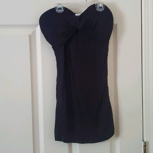 Black strapless fitted shirt